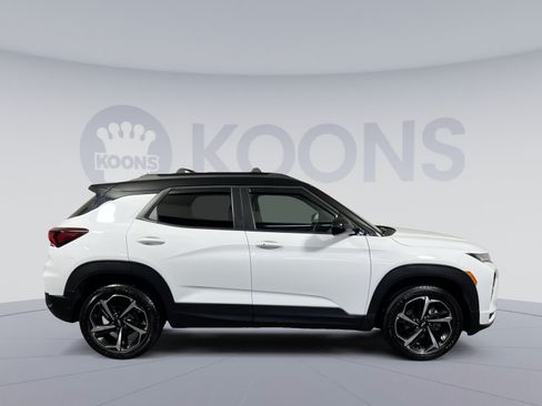Used 2021 Chevrolet TrailBlazer RS w/ Sun and Liftgate Package AWD/4WD image 12