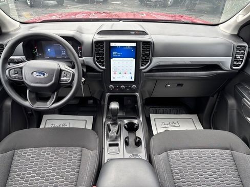 Used 2025 Ford Ranger XL image 3
