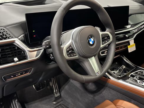 New 2027 BMW X7 xDrive40i w/ Executive Package AWD/4WD image 13