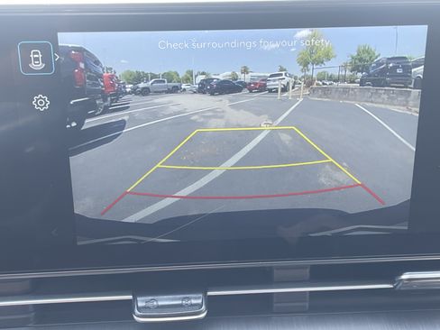 Used 2025 Hyundai Kona SEL AWD/4WD image 24