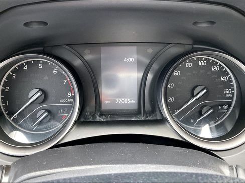 Used 2021 Toyota Camry SE image 20