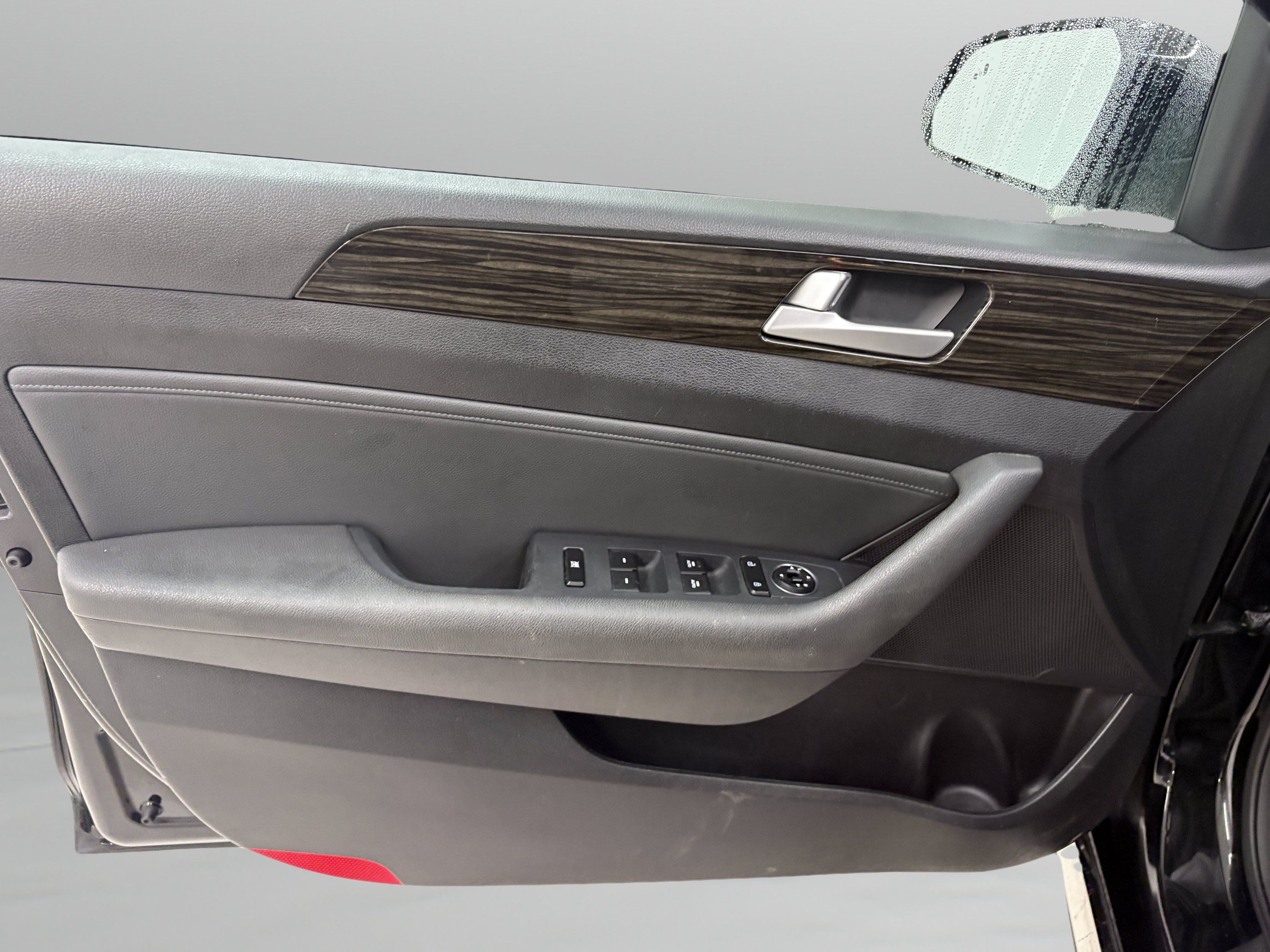 Used 2016 Hyundai Sonata Limited FWD image 22