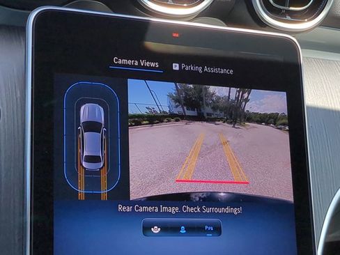 Used 2025 Mercedes-Benz C 300 Sedan image 20