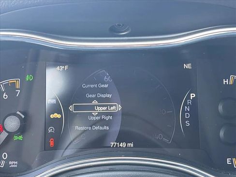 Used 2015 Jeep Grand Cherokee Limited image 17