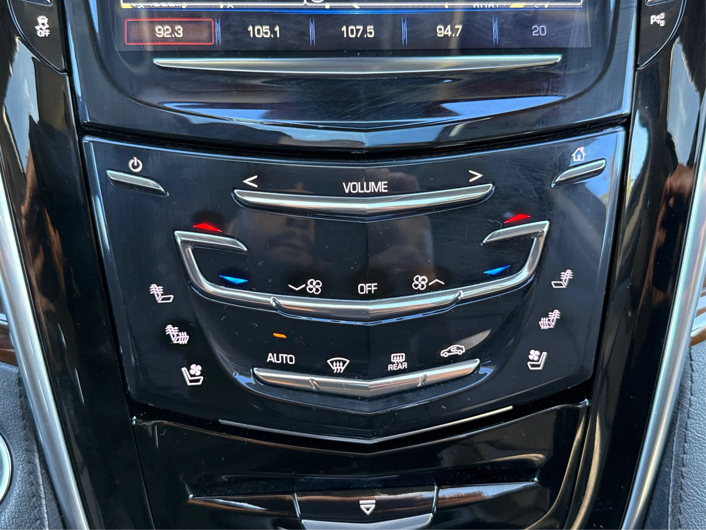 Used 2020 Cadillac Escalade ESV Luxury AWD/4WD image 34
