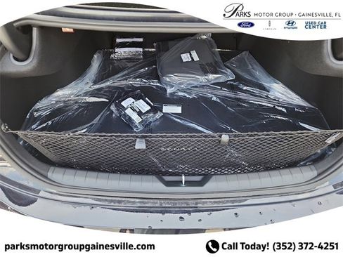 New 2025 Hyundai Sonata Limited image 8