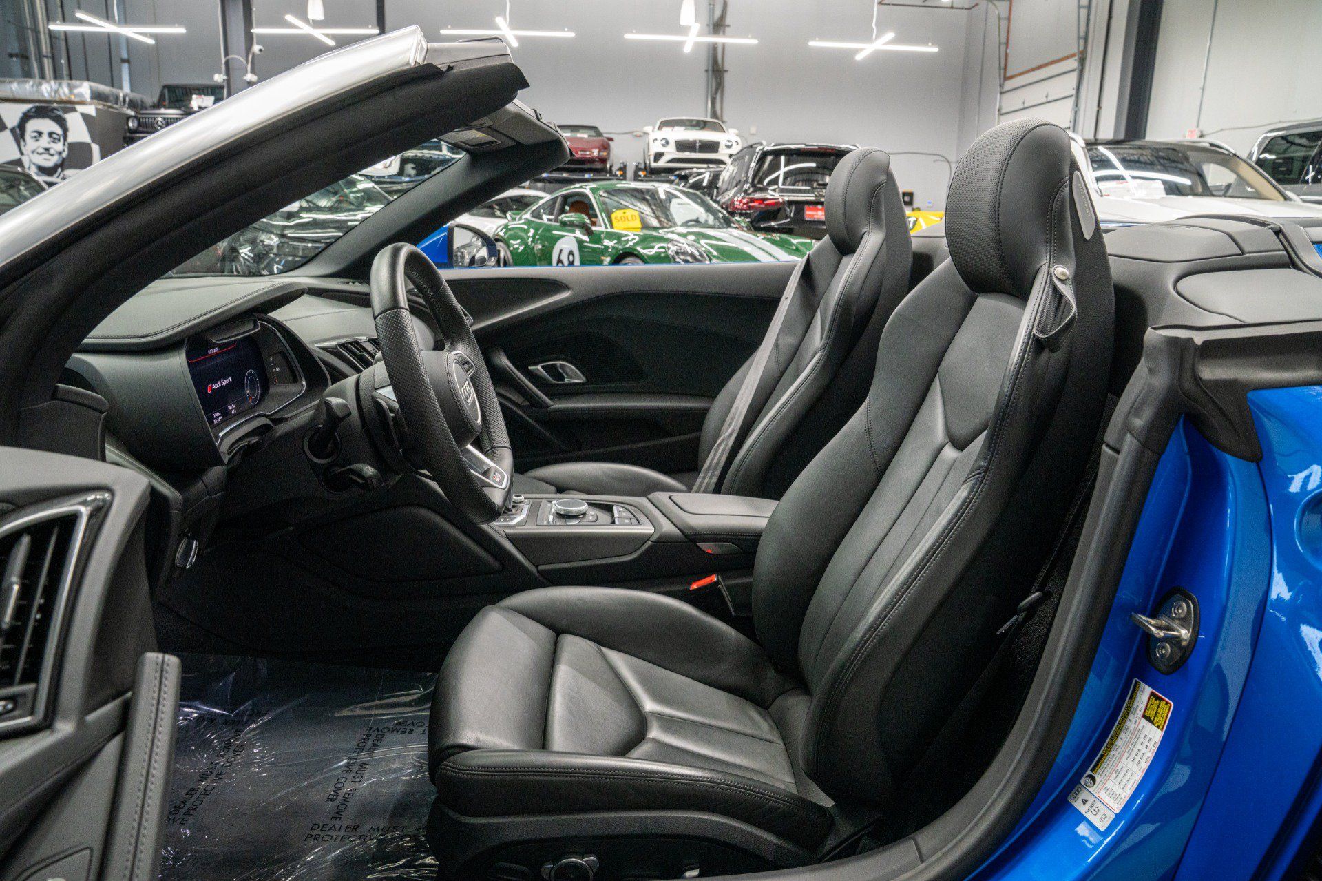 Used 2020 Audi R8 V10 AWD/4WD image 32