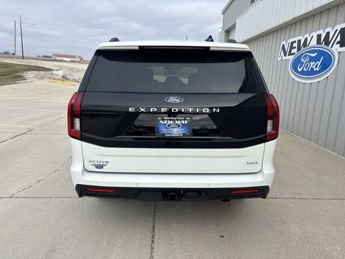 New 2026 Ford Expedition Max Active image 5