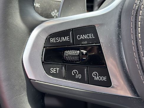 Used 2026 BMW X6 xDrive40i AWD/4WD image 19
