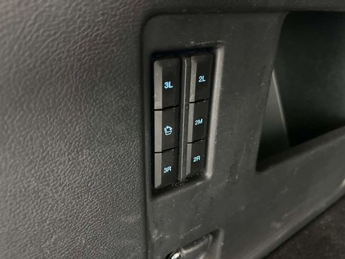 Used 2024 Ford Expedition Limited RWD image 14