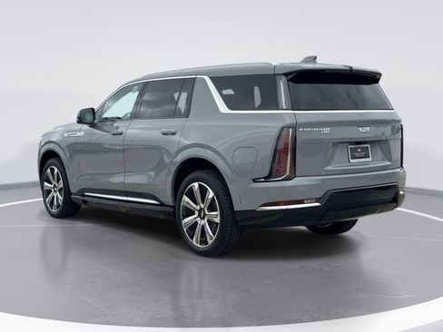 New 2026 Cadillac Escalade IQL Luxury AWD/4WD image 8