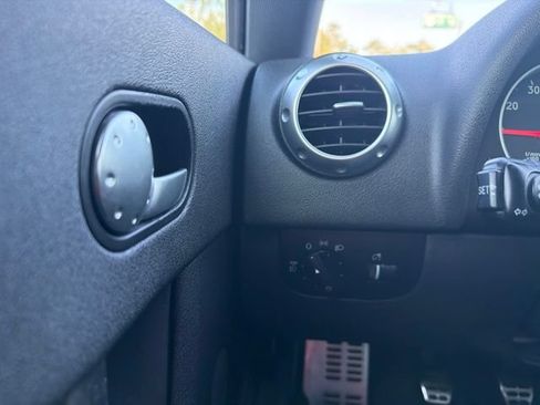 Used 2004 Audi TT 1.8T AWD/4WD image 12