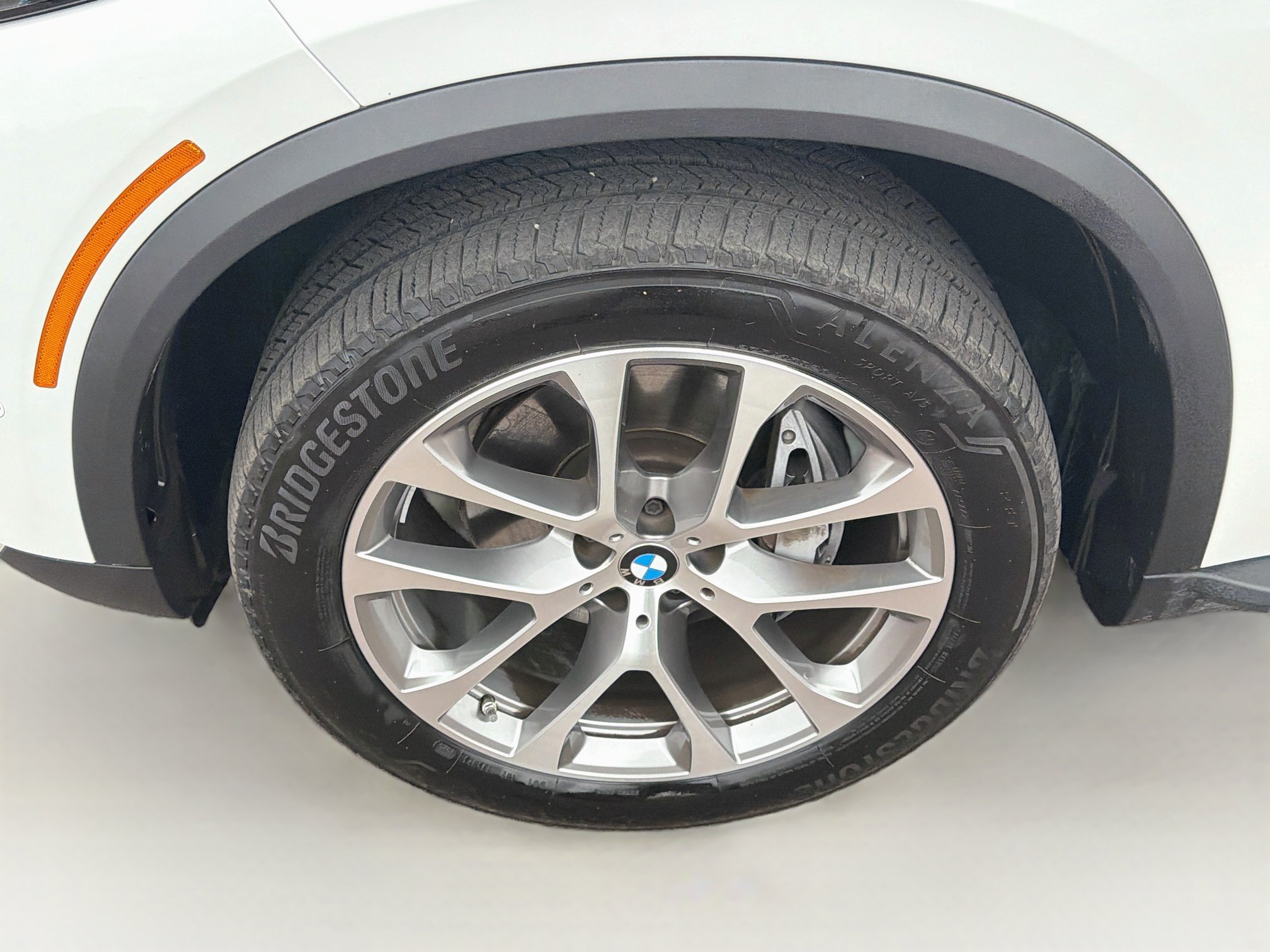 Used 2026 BMW X5 xDrive40i AWD/4WD image 11