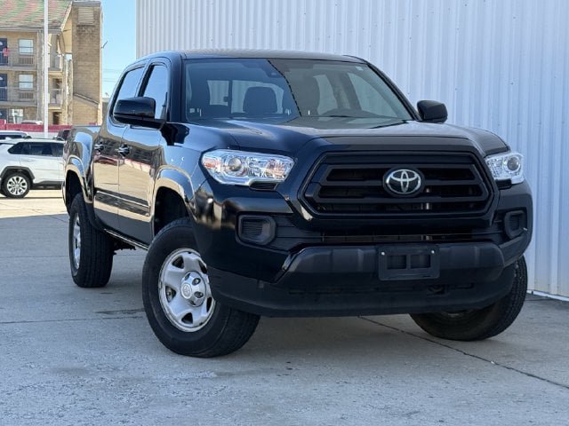 Used 2023 Toyota Tacoma SR AWD/4WD image 2