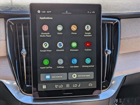 New 2025 Volvo XC90 B5 Core w/ Protection Package Premier image 14