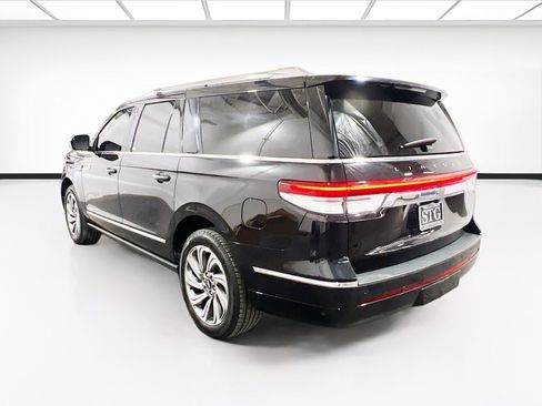Used 2022 Lincoln Navigator L Reserve AWD/4WD image 6