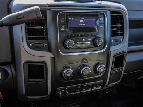 Used 2017 RAM 3500 Tradesman w/ Power & Remote Entry Group image 23