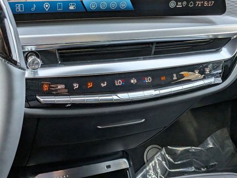 New 2026 Cadillac Lyriq Luxury image 16