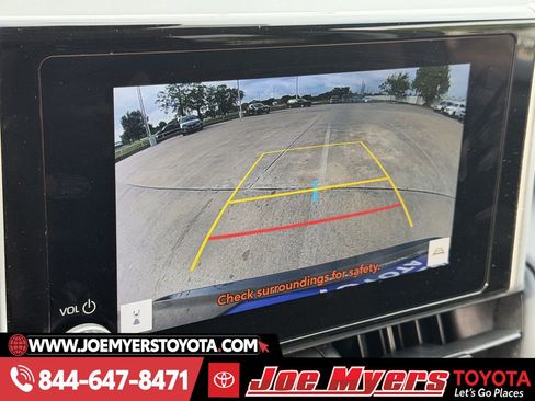 Used 2025 Toyota RAV4 XLE w/ Convenience Package image 19