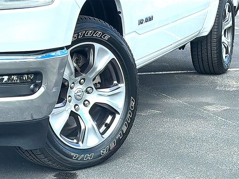 Used 2024 RAM 1500 Laramie image 3