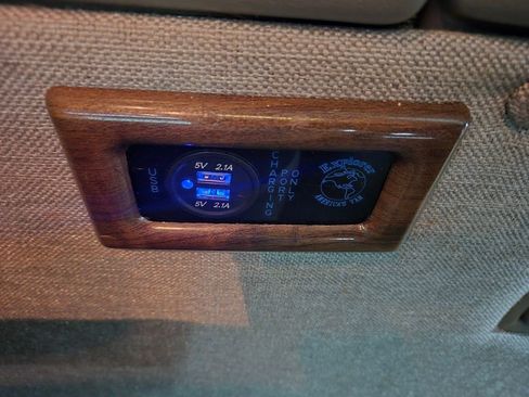 Used 2020 GMC Savana 2500 Extended w/ Enhanced Convenience Package image 55