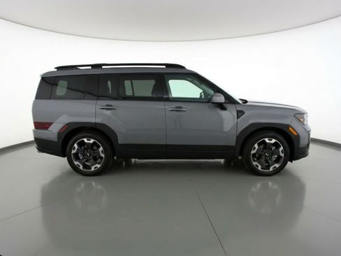 Used 2025 Hyundai Santa Fe SEL image 11