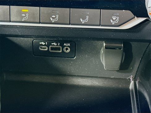 Used 2022 Nissan Altima 2.5 SV w/ SV Premium Package image 29