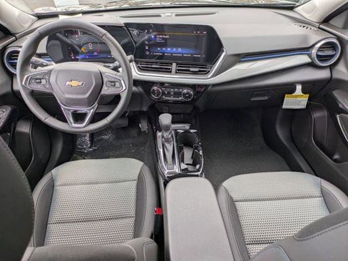 New 2026 Chevrolet Trax LT image 22