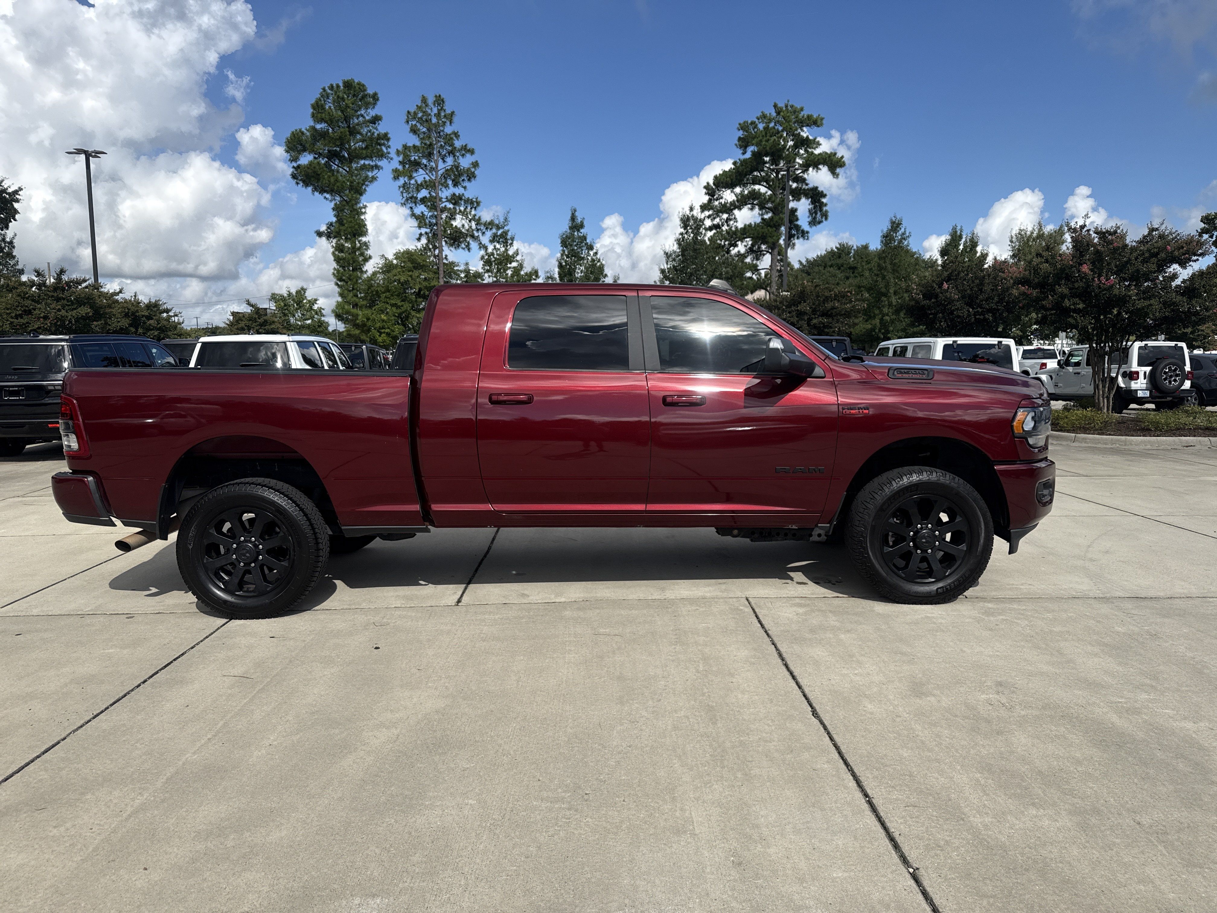 Used 2021 RAM 2500 Big Horn w/ Night Edition AWD/4WD image 10