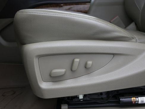 Used 2019 Chevrolet Tahoe Premier RWD image 19