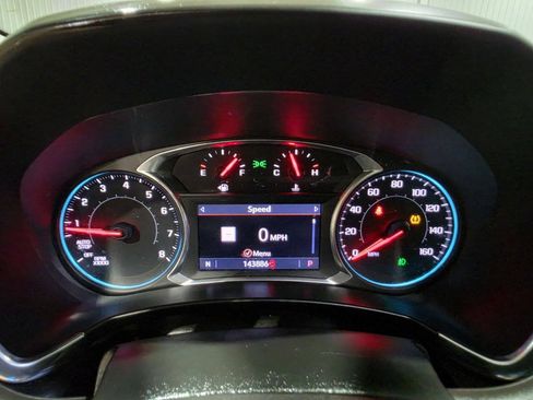 Used 2020 Chevrolet Equinox Premier AWD/4WD image 36