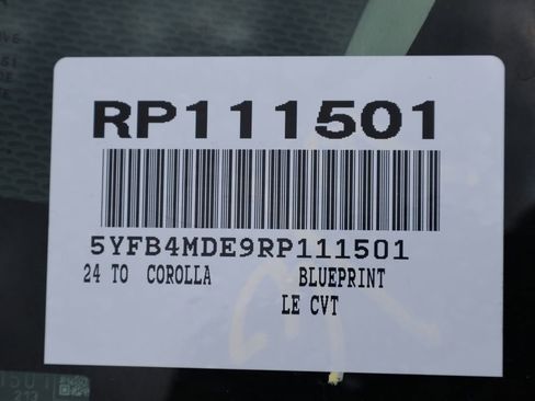Used 2024 Toyota Corolla LE FWD image 7
