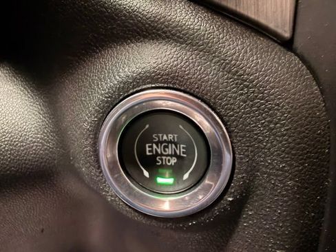 Used 2020 GMC Sierra 1500 Denali w/ Technology Package AWD/4WD image 42