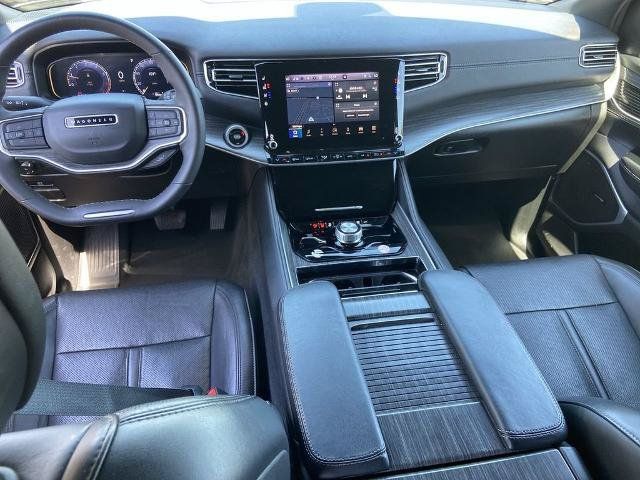 Used 2024 Jeep Wagoneer Series II w/ Flexible Seating Group AWD/4WD image 16