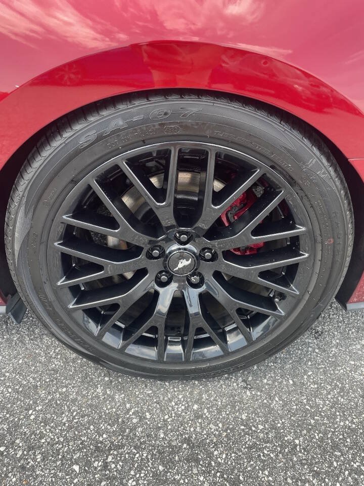 Used 2015 Ford Mustang GT Premium w/ Equipment Group 401A RWD image 9