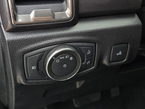 Used 2021 Ford Ranger Lariat w/ Bed Utility Package image 18