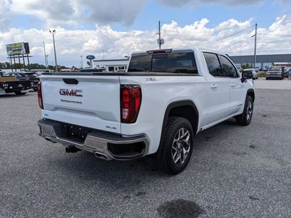 Used 2025 GMC Sierra 1500 SLE