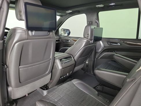 Used 2023 Cadillac Escalade Premium Luxury Platinum w/ LPO, Floor Liner Package AWD/4WD image 13