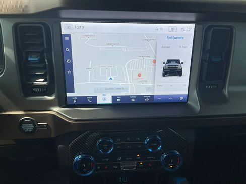 Used 2022 Ford Bronco Outer Banks w/ Sasquatch Package AWD/4WD image 17