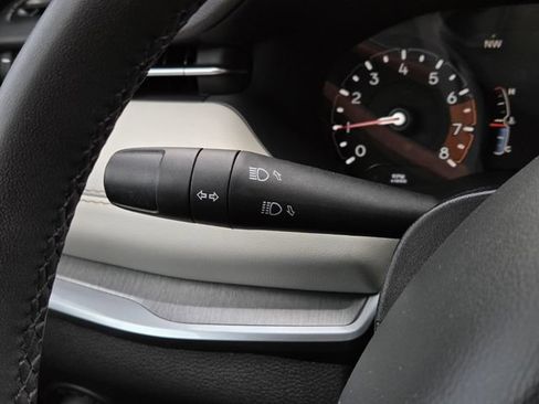 Used 2025 Jeep Compass Limited AWD/4WD image 24