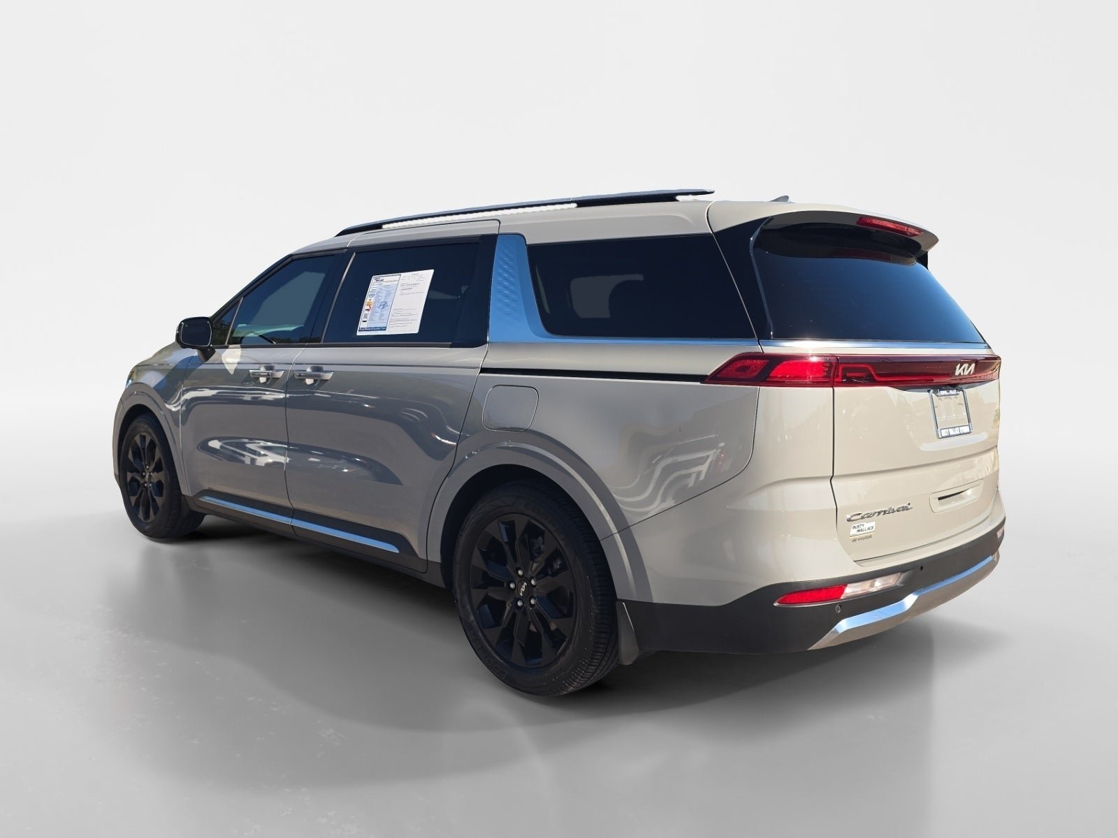 Used 2022 Kia Carnival SX Prestige FWD image 5