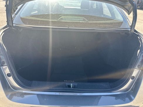 Used 2025 Nissan Versa SV FWD image 7