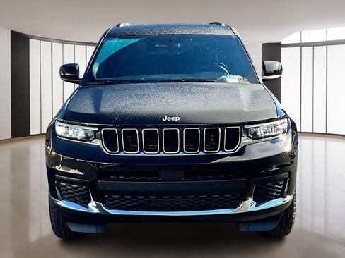 New 2025 Jeep Grand Cherokee L Laredo w/ Luxury Tech Group I image 16