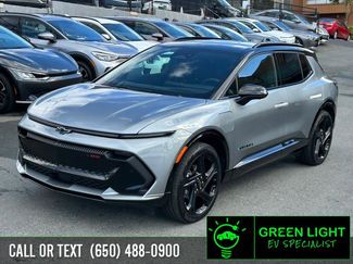 Used 2024 Chevrolet Equinox EV RS video 1