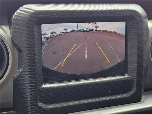 Used 2023 Jeep Wrangler Sport AWD/4WD image 19