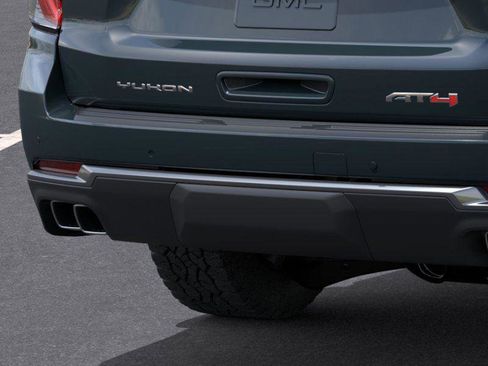 New 2026 GMC Yukon XL AT4 AWD/4WD image 14