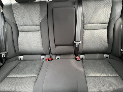Used 2025 Nissan Rogue SV AWD/4WD image 43