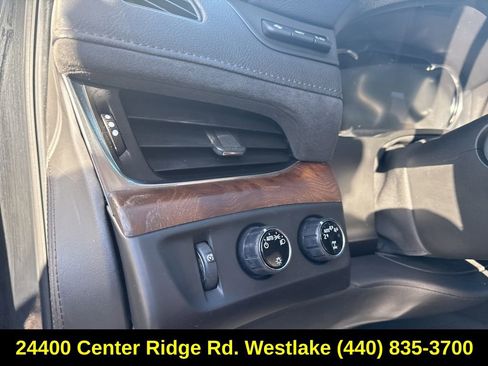 Used 2019 Cadillac Escalade ESV Luxury w/ Escalade Sport Edition image 14