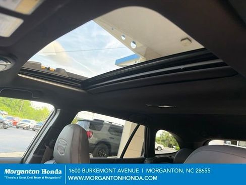 Used 2022 Subaru Outback Wilderness AWD/4WD image 27