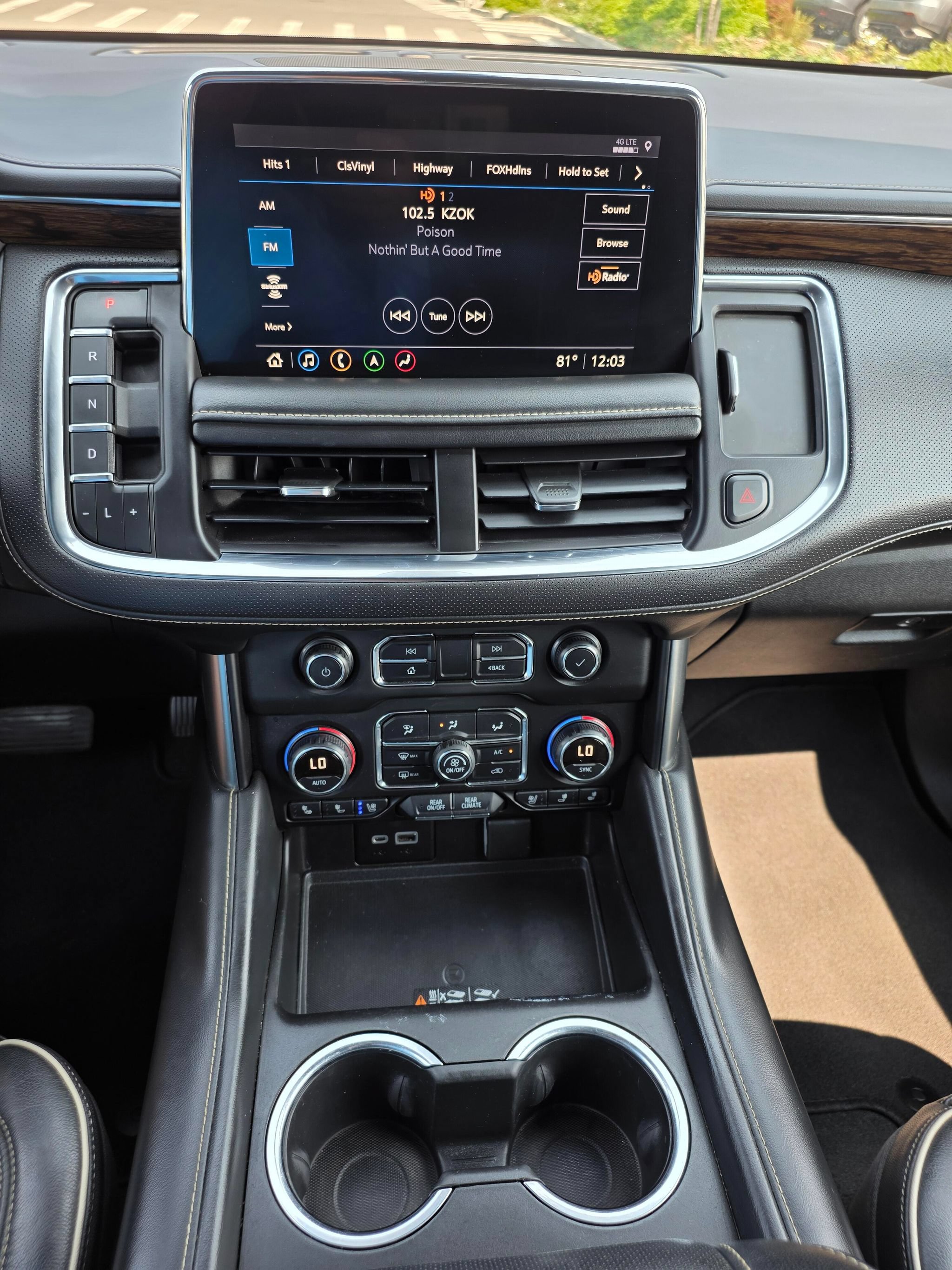 Used 2021 Chevrolet Tahoe Premier AWD/4WD image 19